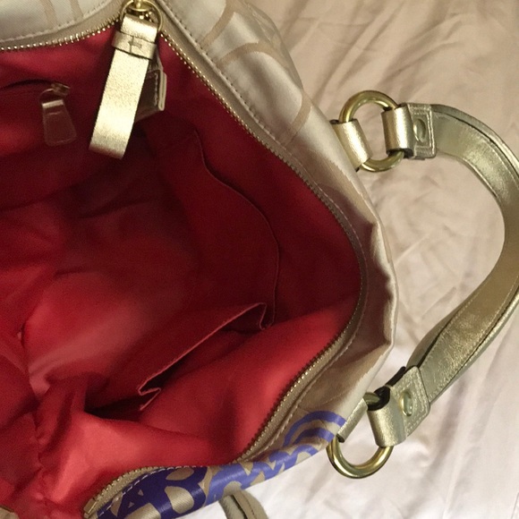 Shoulder bag - Picture 3 of 3